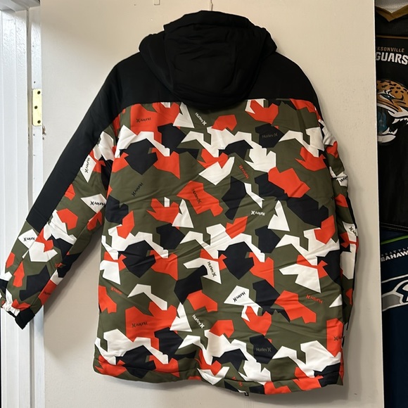 NWT Hurley snowboard jacket - Picture 4 of 4